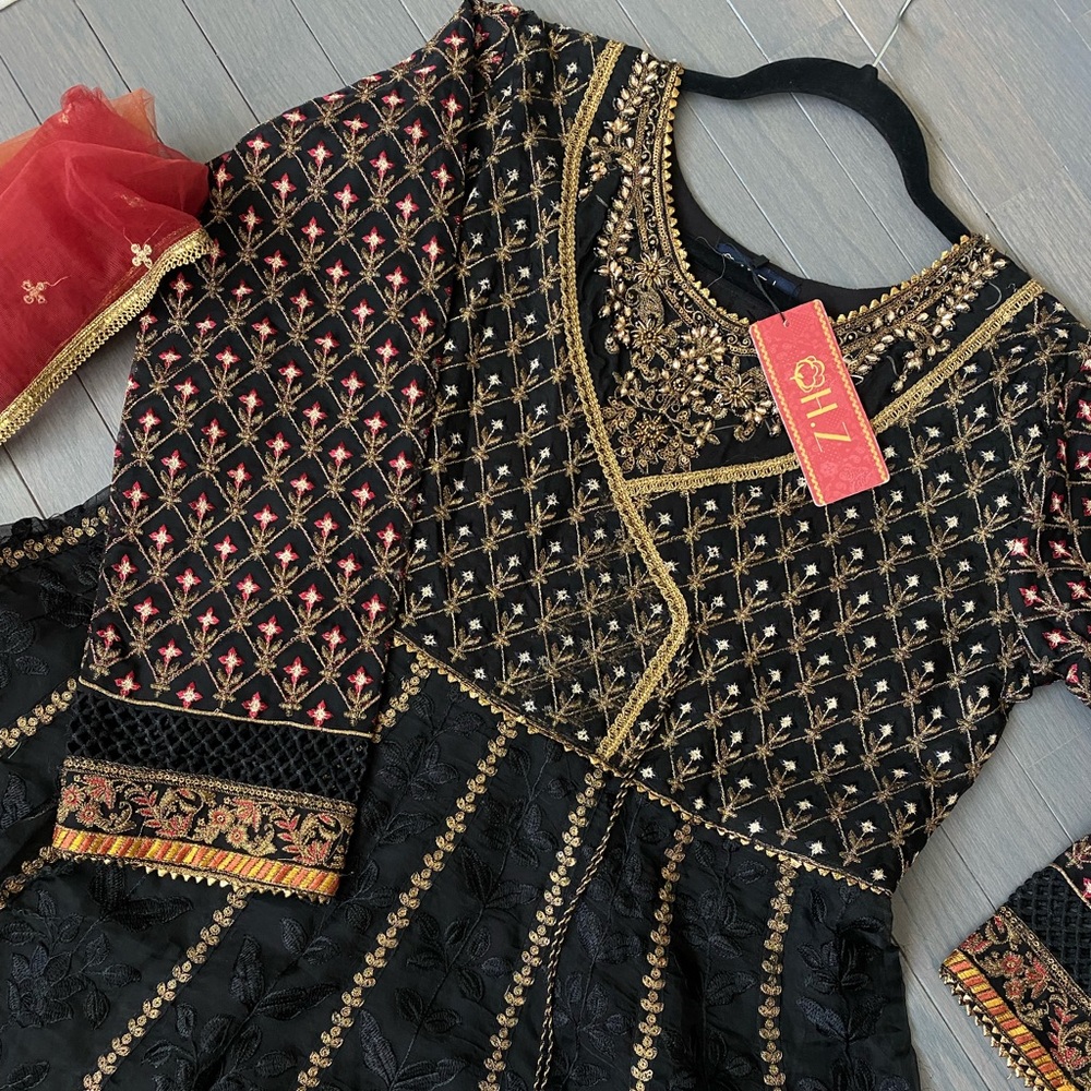 Pakistani 2pc heavy work anarkali suit NWT